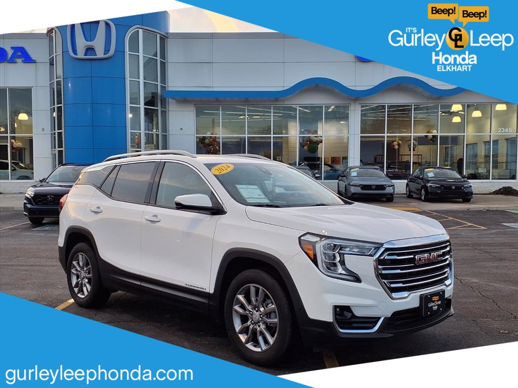 Used 2024 GMC Terrain SLT image 1