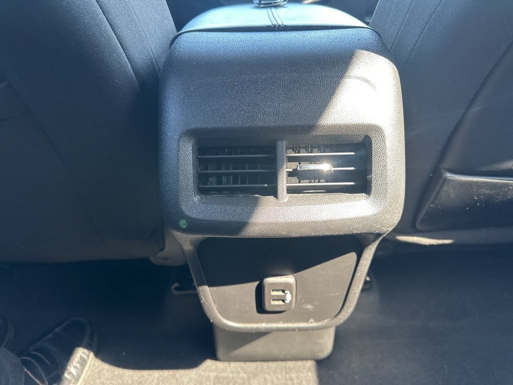 Used 2019 GMC Terrain SLE w/ LPO, Floor Liner Package AWD/4WD image 30