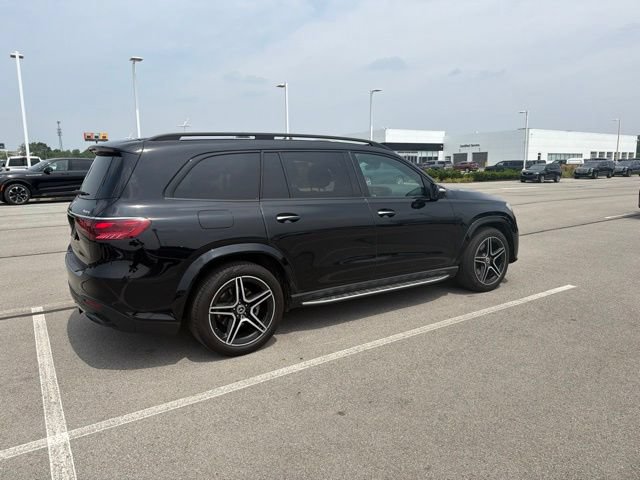 Used 2024 Mercedes-Benz GLS 450 4MATIC image 6