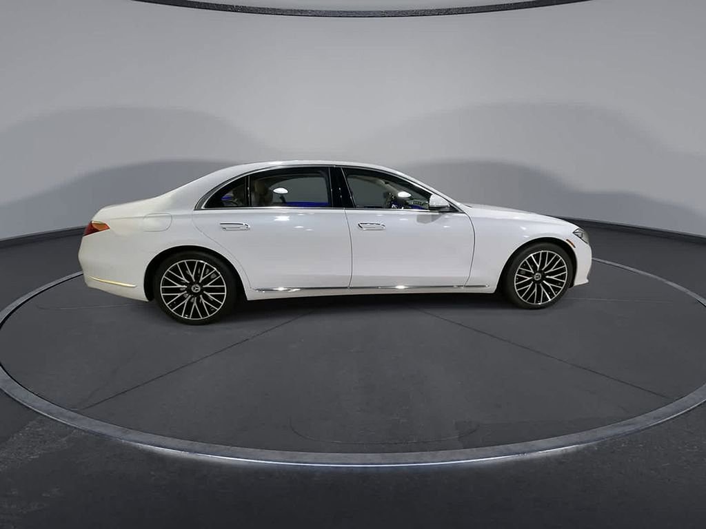 Used 2024 Mercedes-Benz S 580 4MATIC Sedan image 13