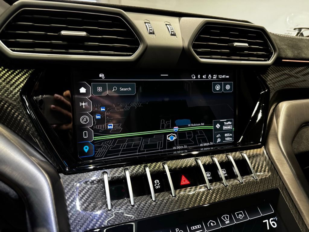 Used 2024 Lamborghini Urus Performante image 43