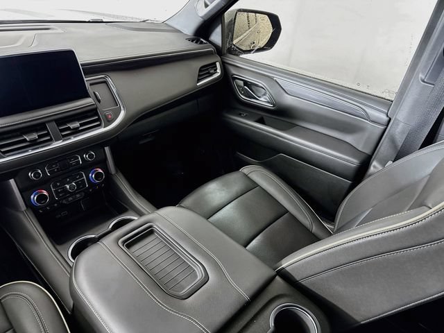 Used 2024 GMC Yukon SLT w/ SLT Luxury Package AWD/4WD image 25