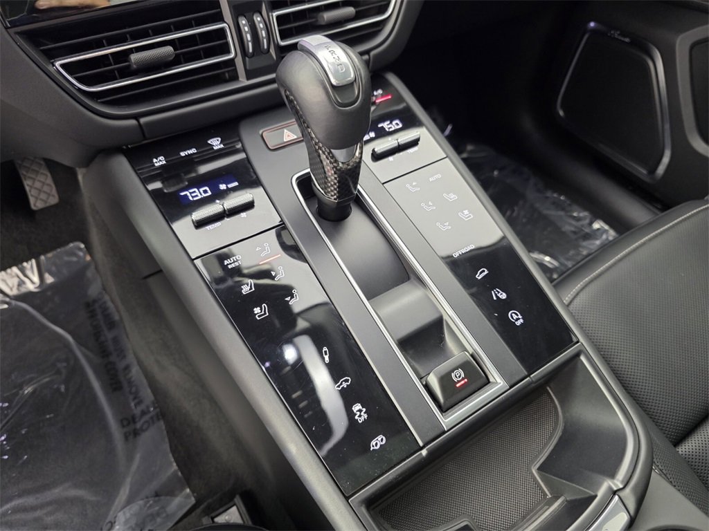 Used 2023 Porsche Macan GTS image 27