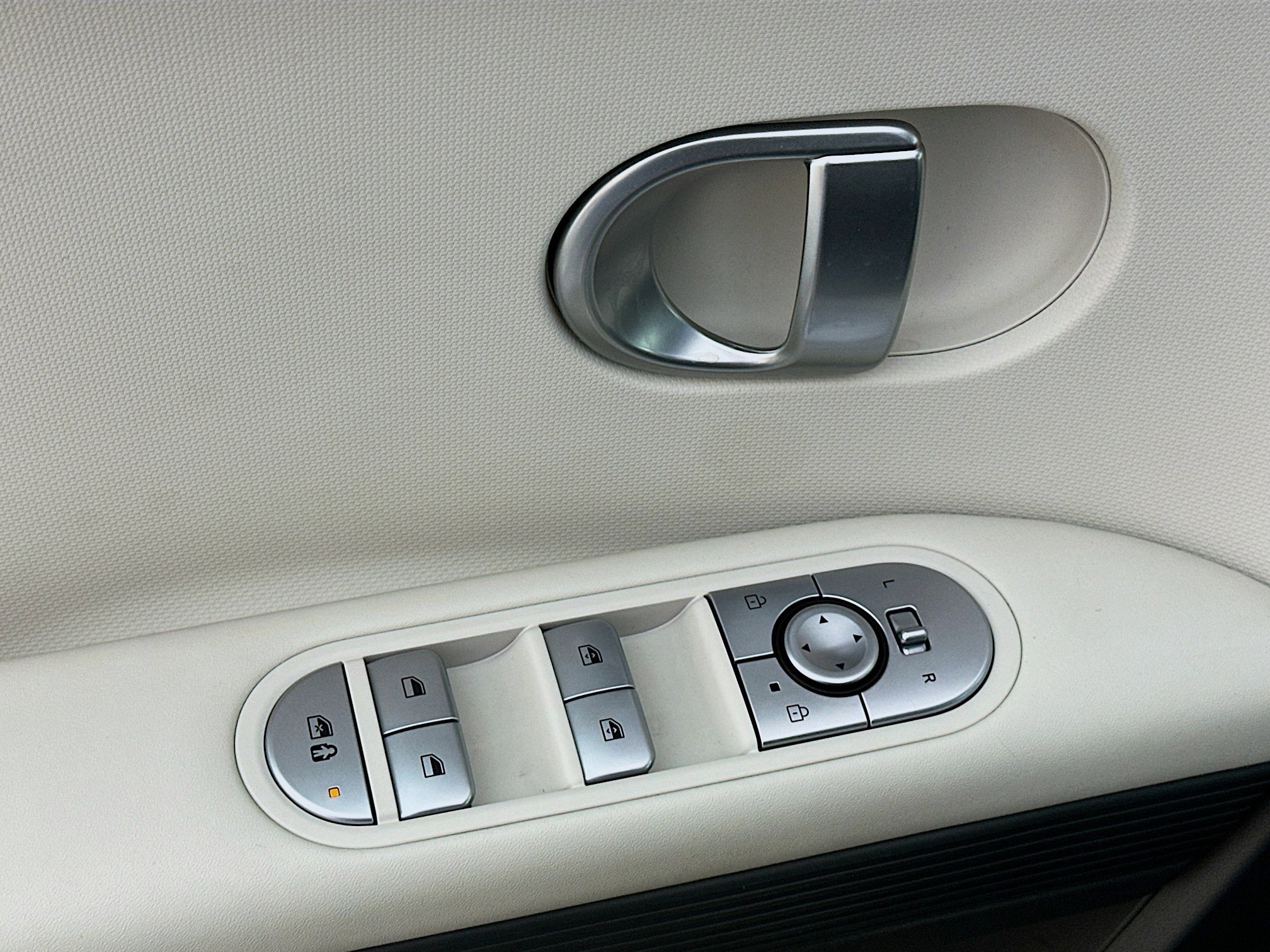 Used 2024 Hyundai Ioniq 5 SEL RWD image 15