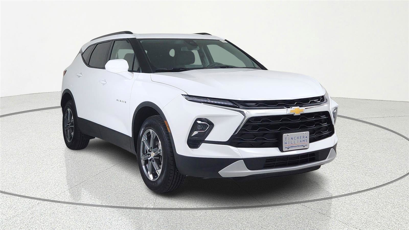 Used 2025 Chevrolet Blazer LT w/ Convenience Package AWD/4WD image 1