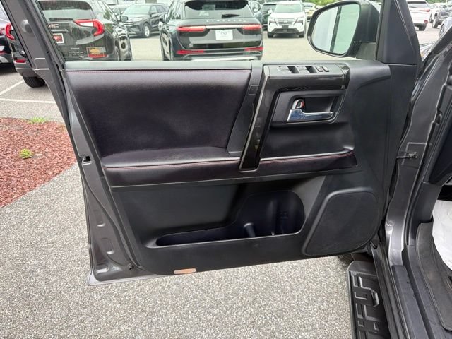 Used 2016 Toyota 4Runner Trail AWD/4WD image 11