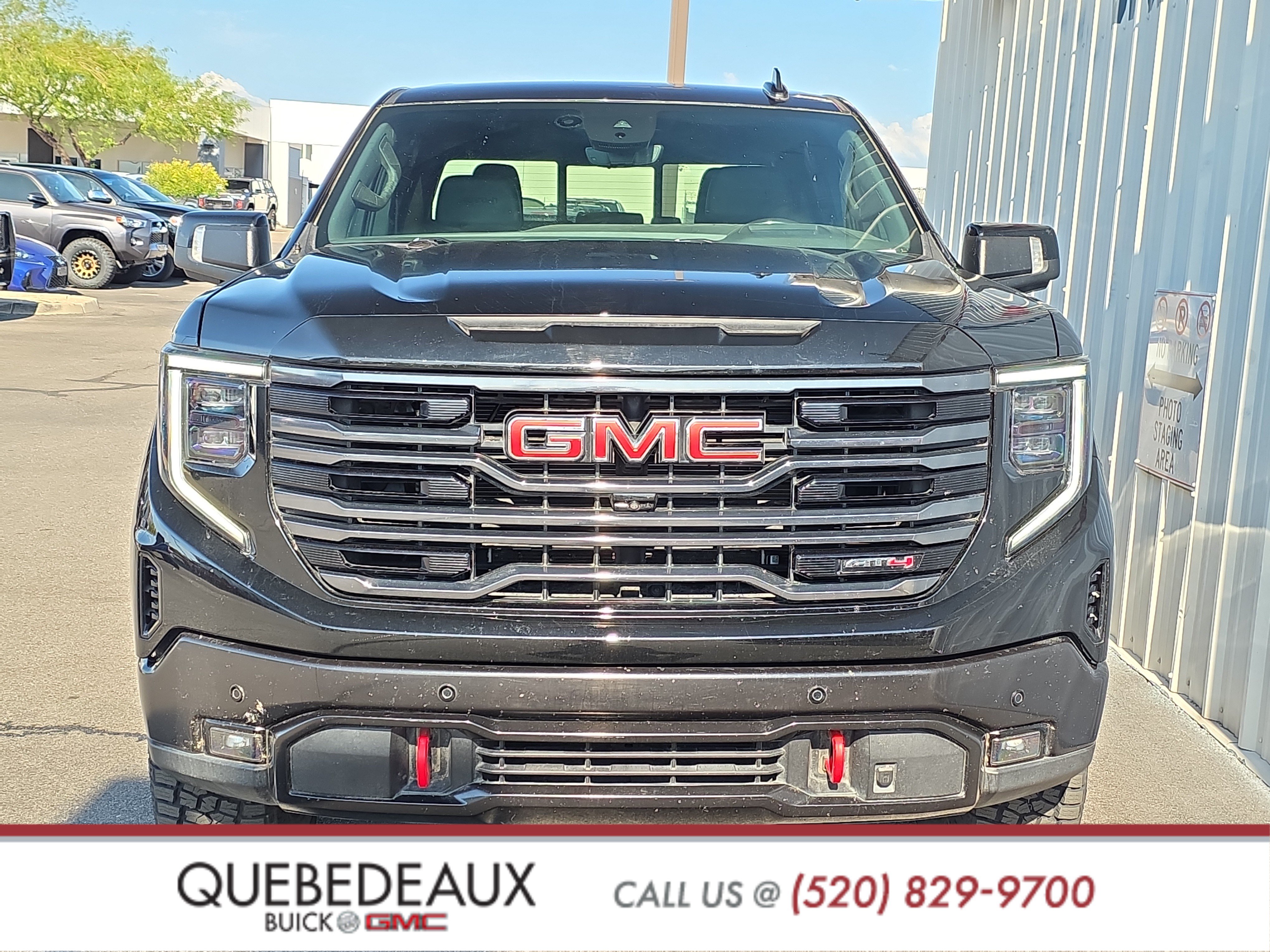 Used 2023 GMC Sierra 1500 AT4 w/ AT4 Premium Package AWD/4WD image 2