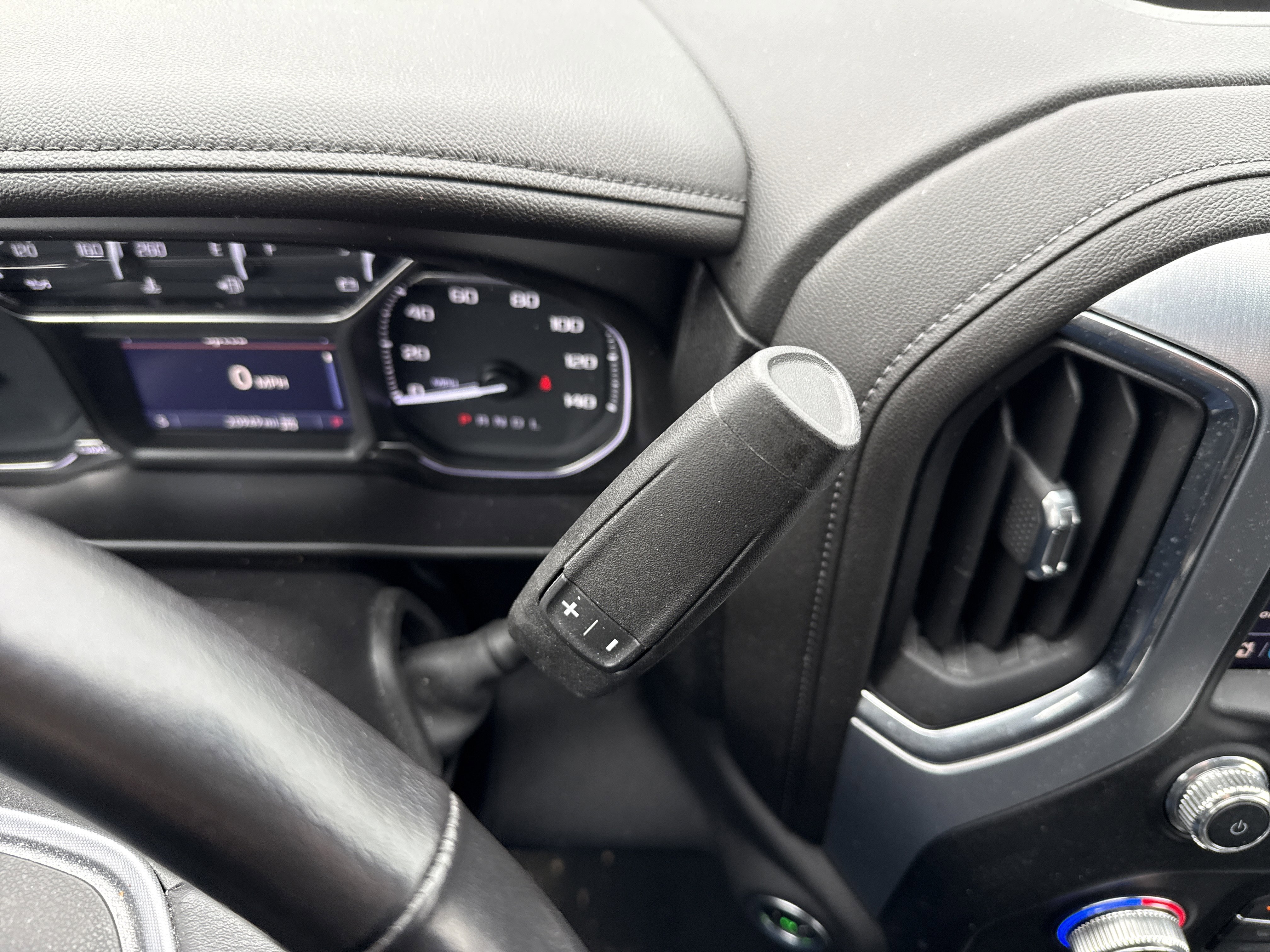 Used 2021 GMC Sierra 1500 SLT image 23