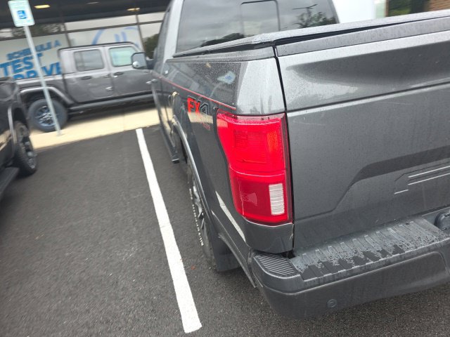 Used 2018 Ford F150 XLT w/ Equipment Group 302A Luxury AWD/4WD image 12