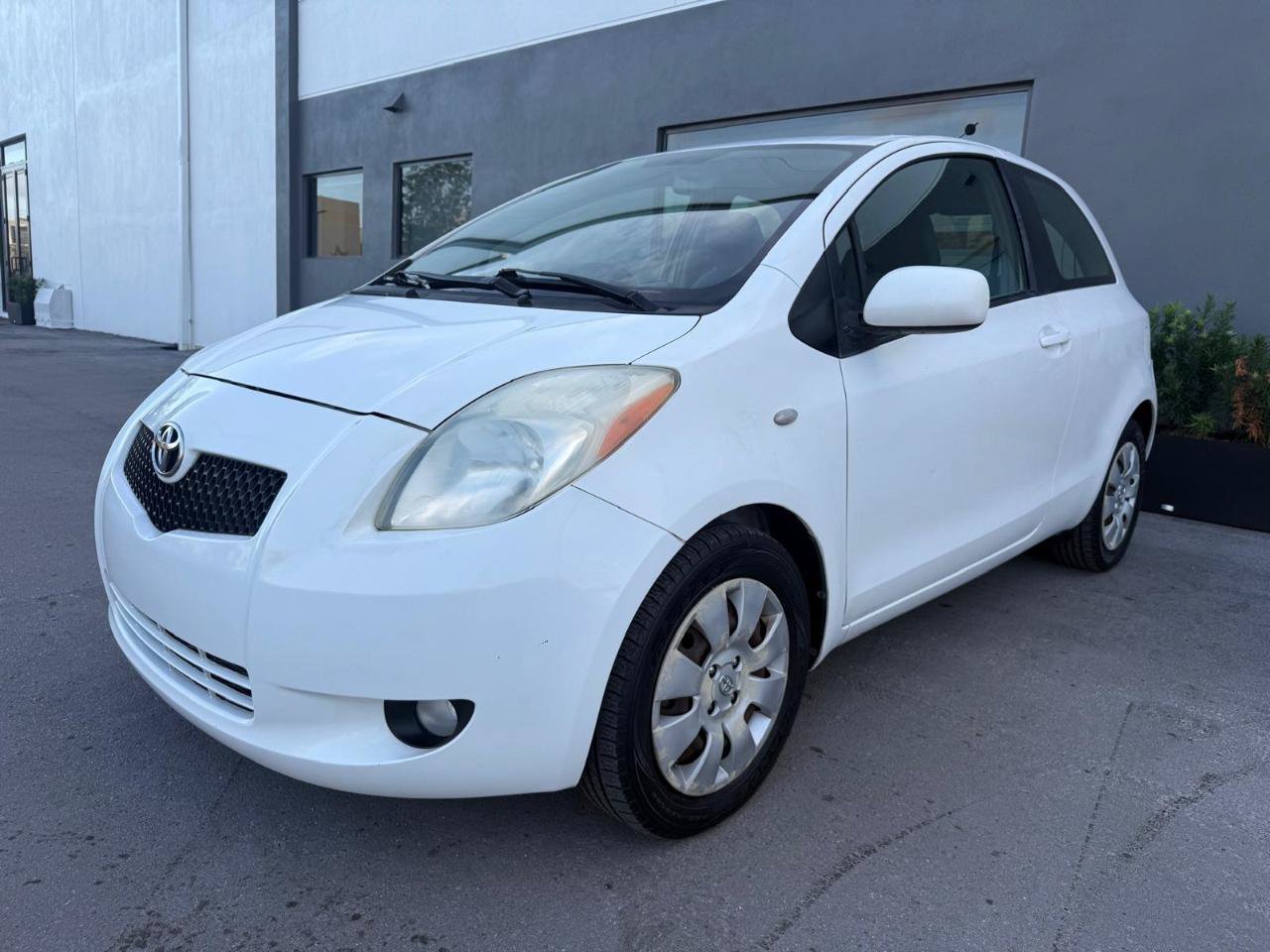 Used 2008 Toyota Yaris S FWD image 10