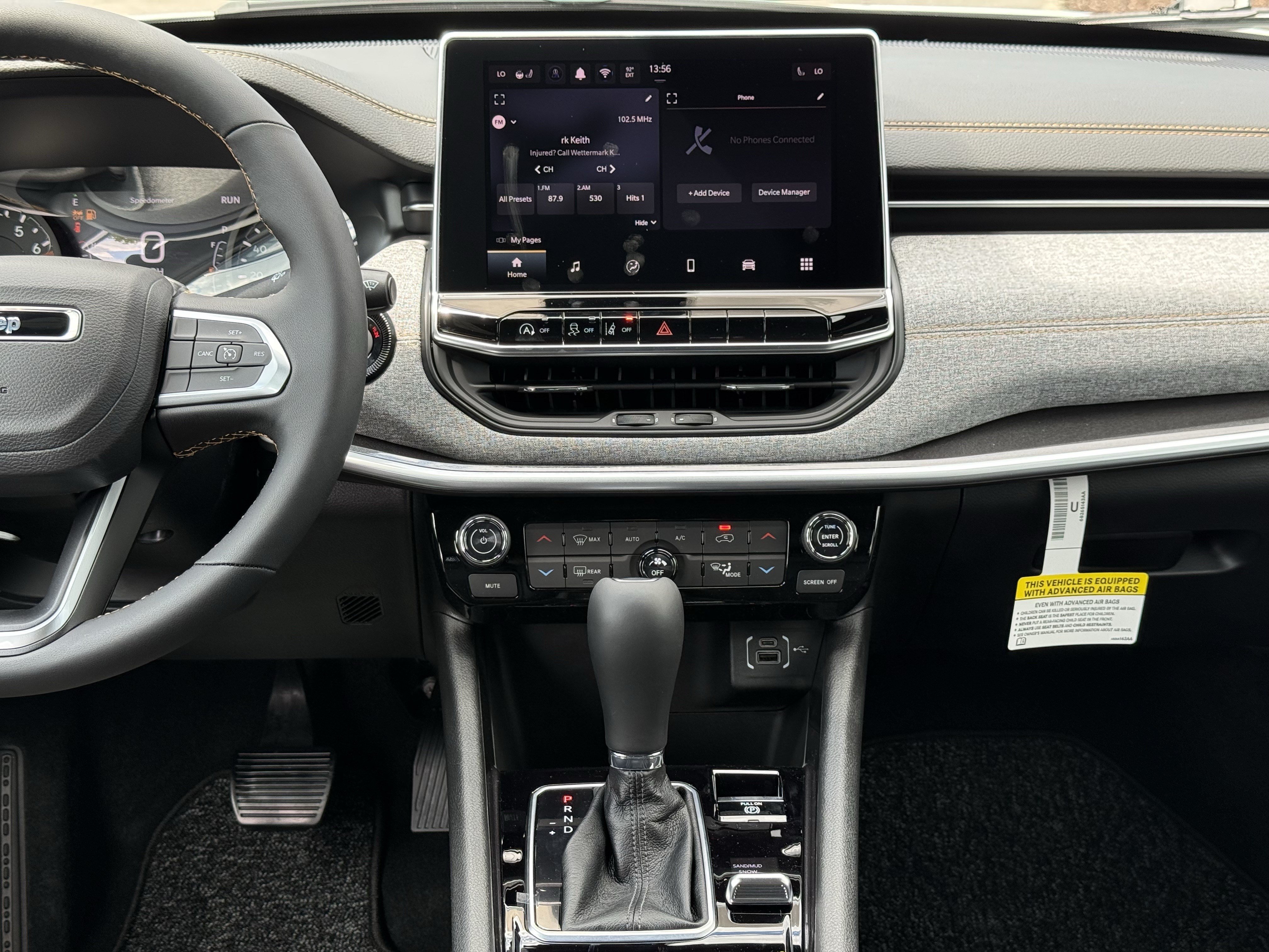 New 2026 Jeep Compass Latitude AWD/4WD image 30