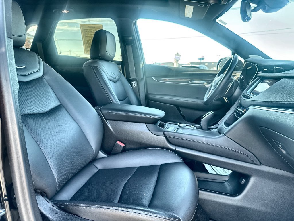 Used 2023 Cadillac XT5 Sportv w/ Technology Package AWD/4WD image 27