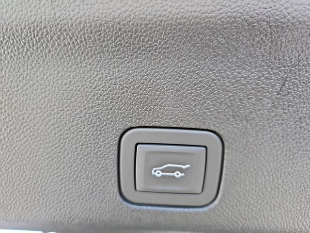 New 2026 Chevrolet Tahoe Z71 w/ Comfort Package AWD/4WD image 33