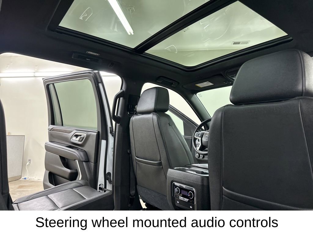 Used 2021 Chevrolet Suburban Z71 image 23