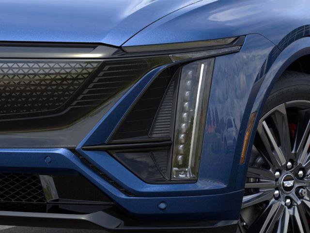 New 2026 Cadillac Lyriq V w/ LPO, Floor Liner Package AWD/4WD image 10