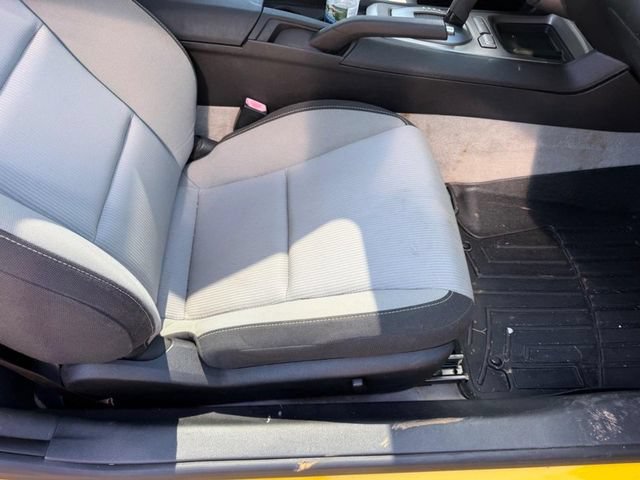 Used 2010 Chevrolet Camaro LT RWD image 16