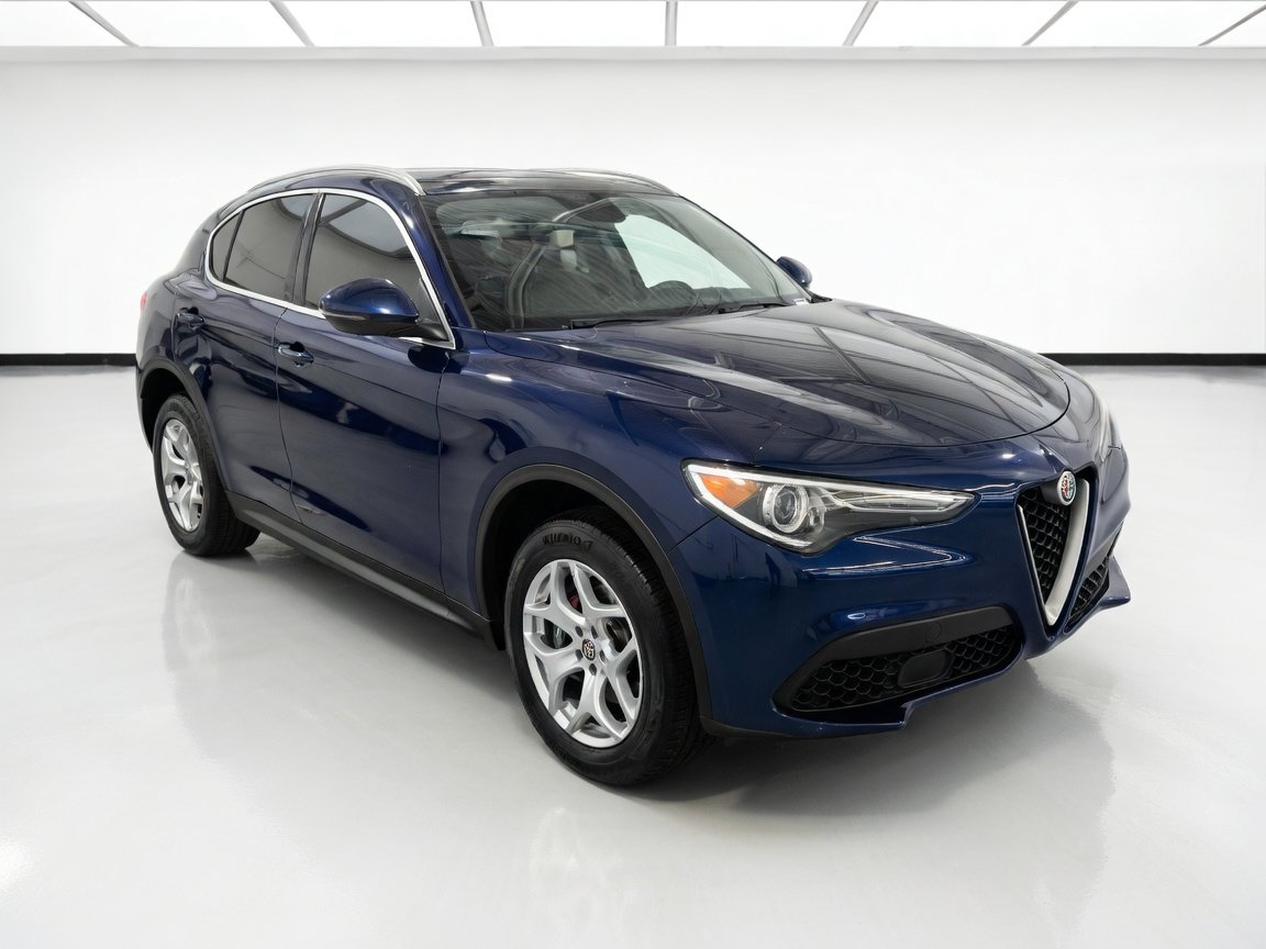 Used 2019 Alfa Romeo Stelvio RWD image 3
