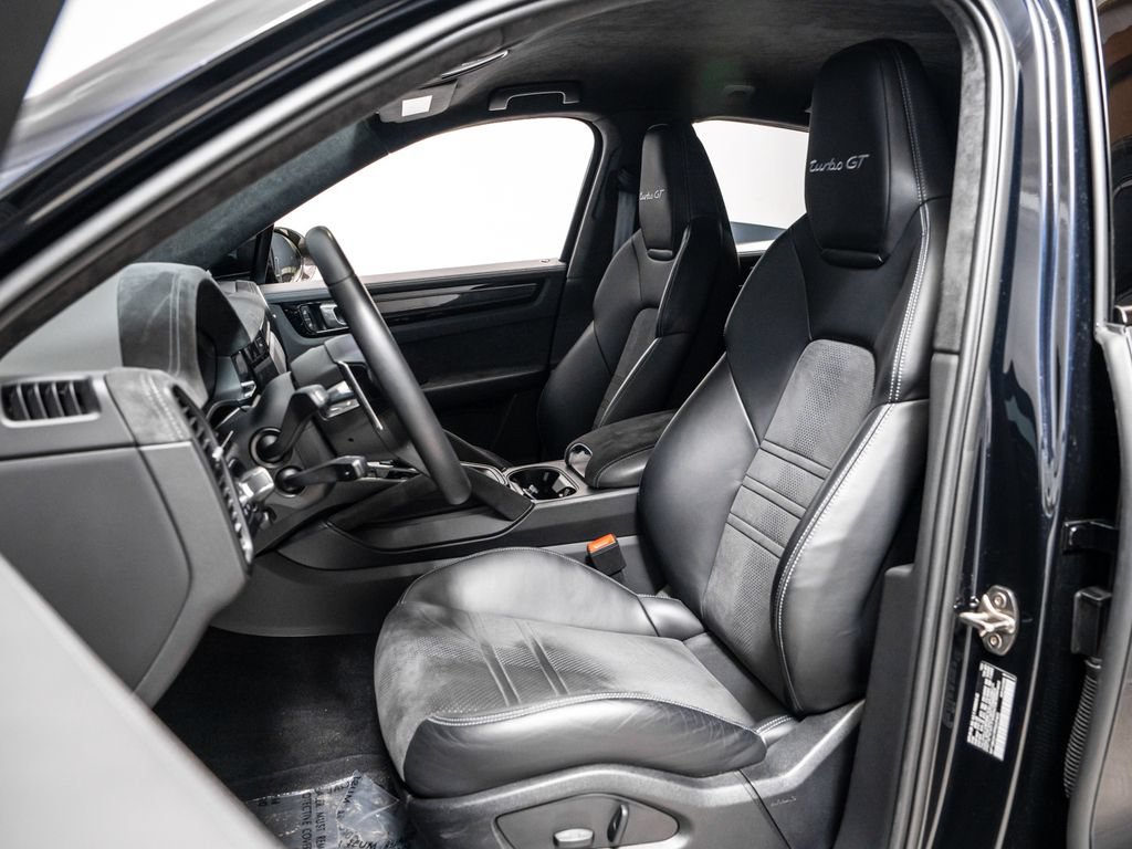 Certified 2023 Porsche Cayenne Turbo GT AWD/4WD image 5