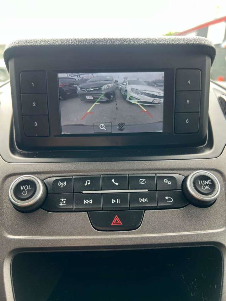 Used 2020 Ford Transit Connect XL FWD image 20