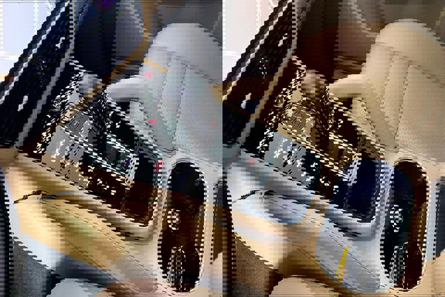 Used 2019 Porsche Cayenne S image 15