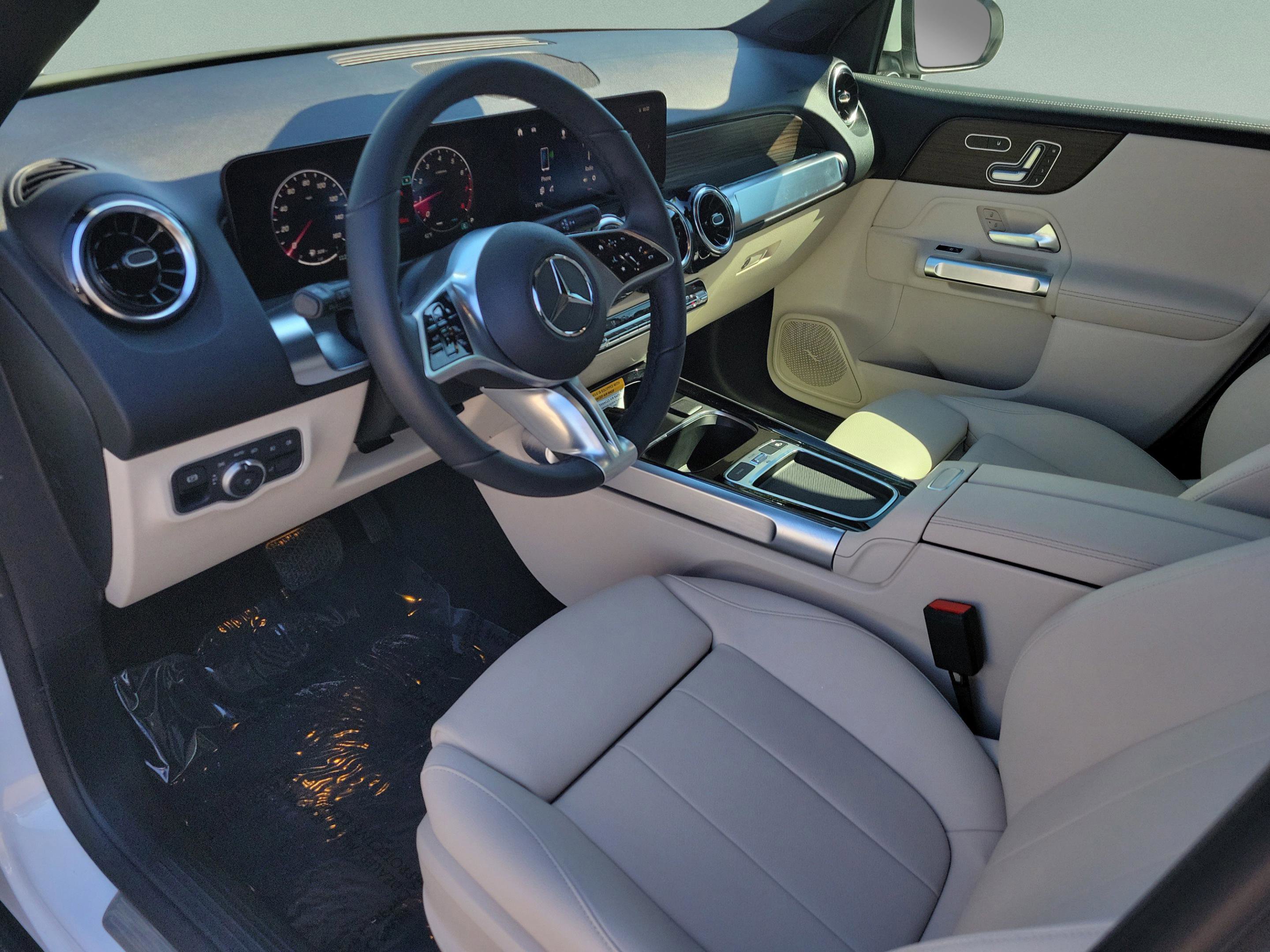 Certified 2026 Mercedes-Benz GLB 250 GLB 250 image 22