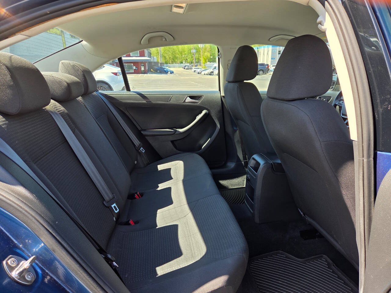 Used 2016 Volkswagen Jetta S FWD image 17