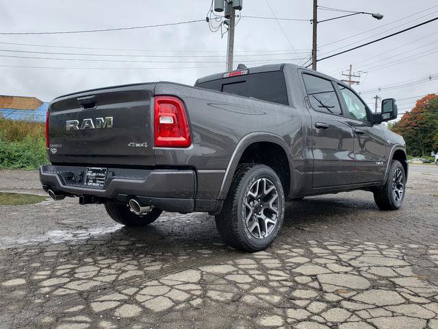 New 2027 RAM 1500 Laramie AWD/4WD image 3