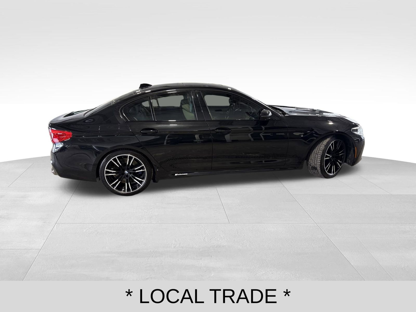Used 2020 BMW M5 w/ Executive Package image 6
