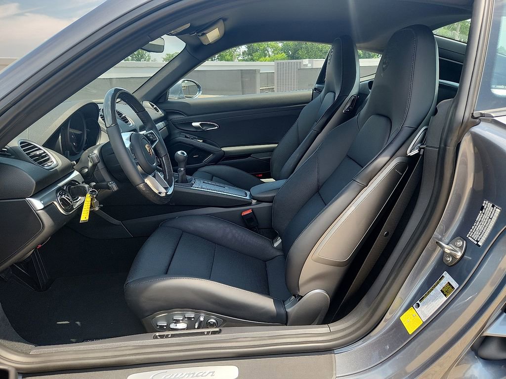 New 2025 Porsche 718 Cayman image 5