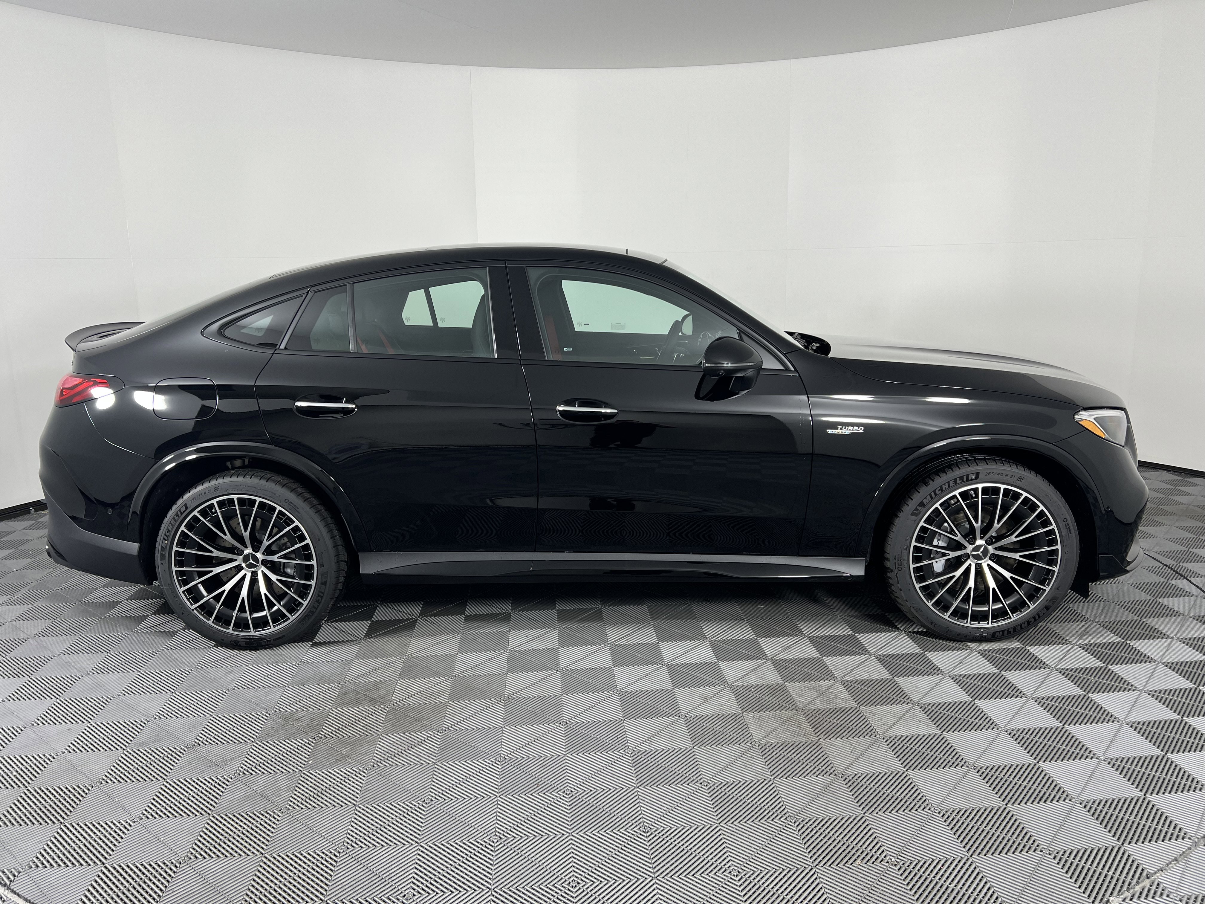 New 2026 Mercedes-Benz GLC 43 AMG 4MATIC Coupe image 14