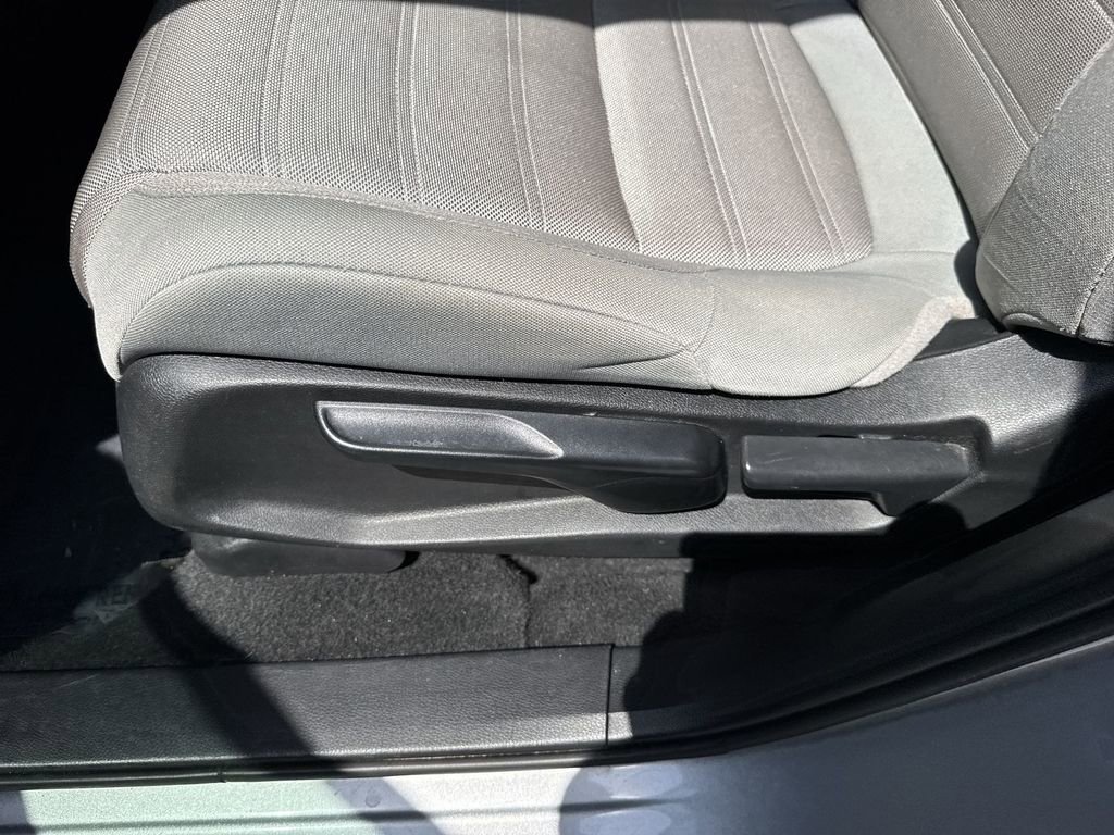 Used 2021 Honda CR-V LX image 37