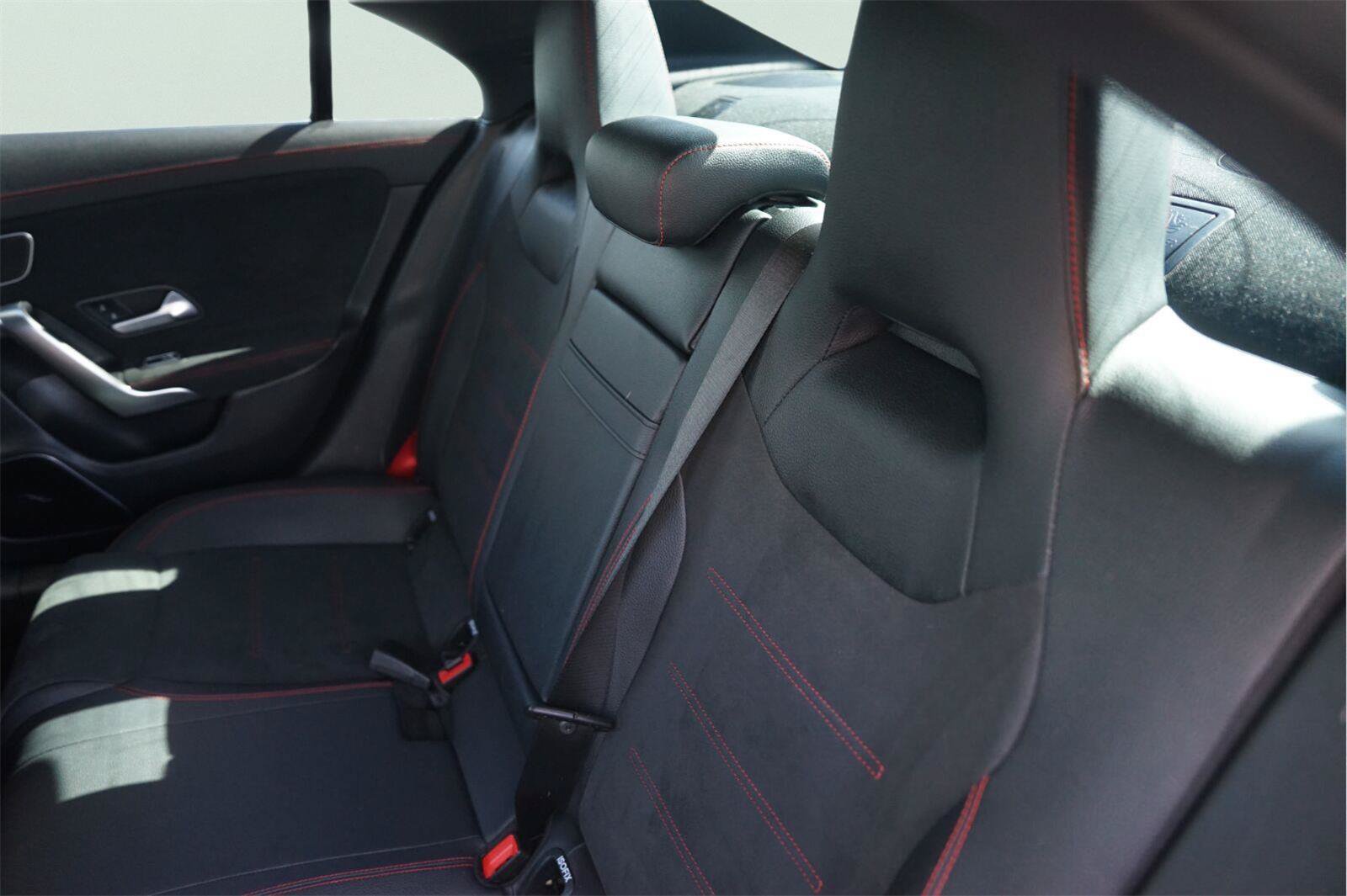 Used 2021 Mercedes-Benz CLA 35 AMG 4MATIC image 14