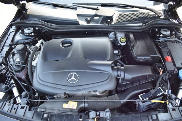 Used 2017 Mercedes-Benz GLA 250 4MATIC image 52