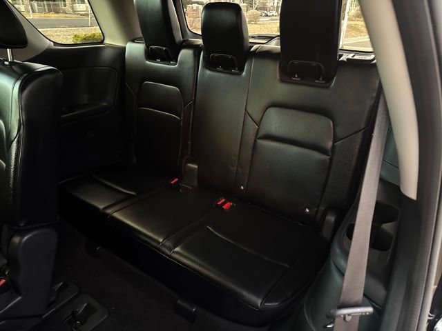 Used 2023 Nissan Pathfinder SL image 9