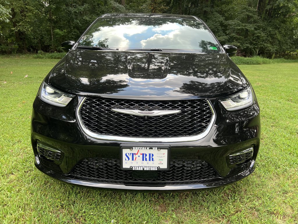 New 2026 Chrysler Pacifica Select FWD image 8