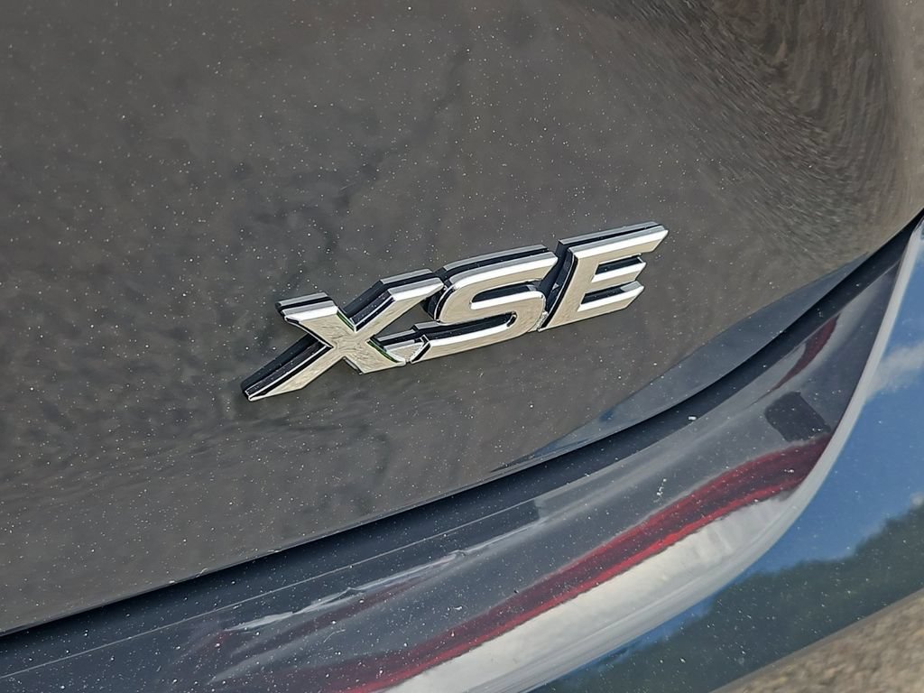 New 2026 Toyota Camry XSE AWD/4WD image 4