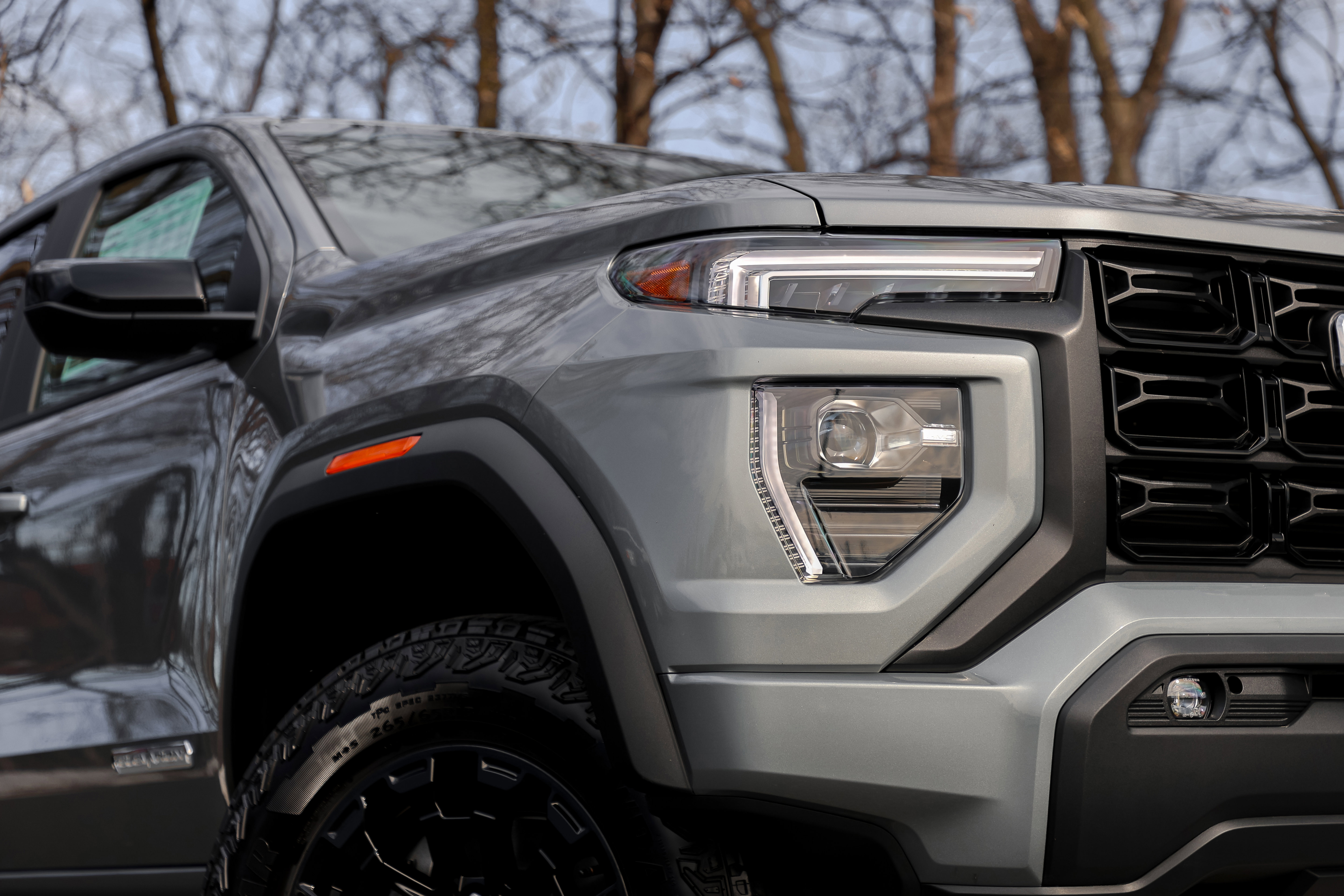 New 2026 GMC Canyon Elevation w/ Convenience Package image 3