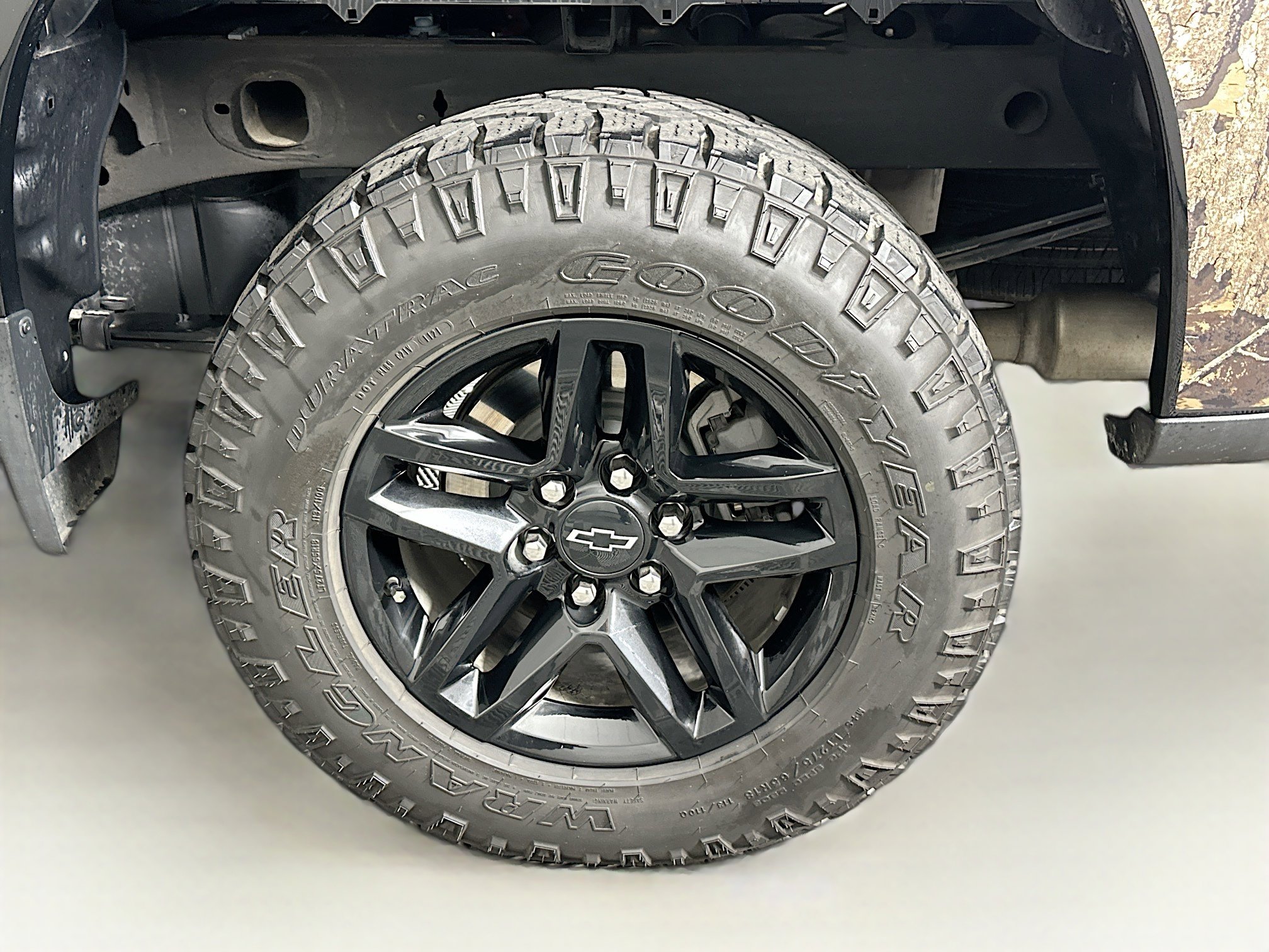 Used 2021 Chevrolet Silverado 1500 Custom Trail Boss w/ Realtree Special Edition image 11