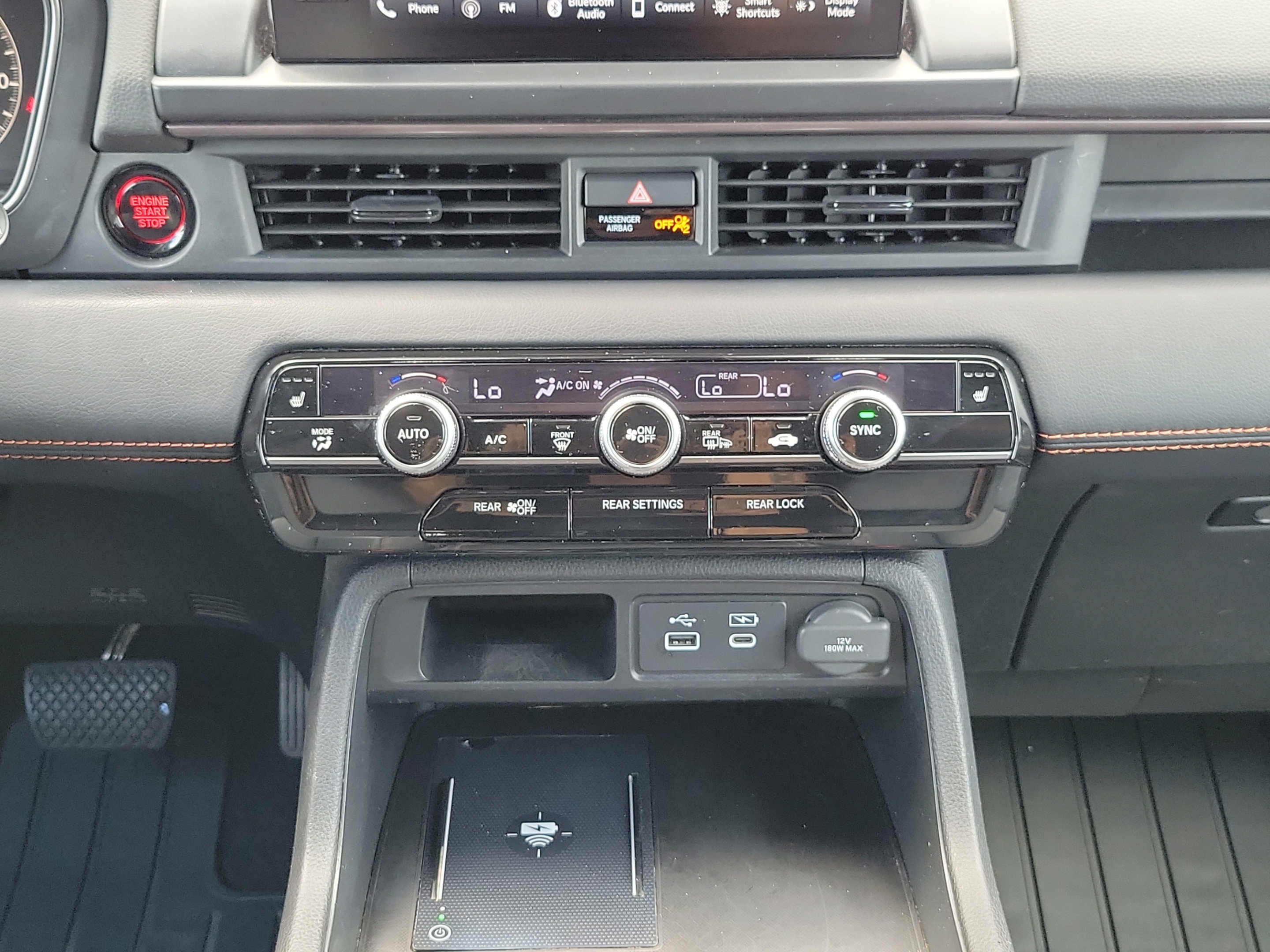 Used 2024 Honda Pilot TrailSport image 15