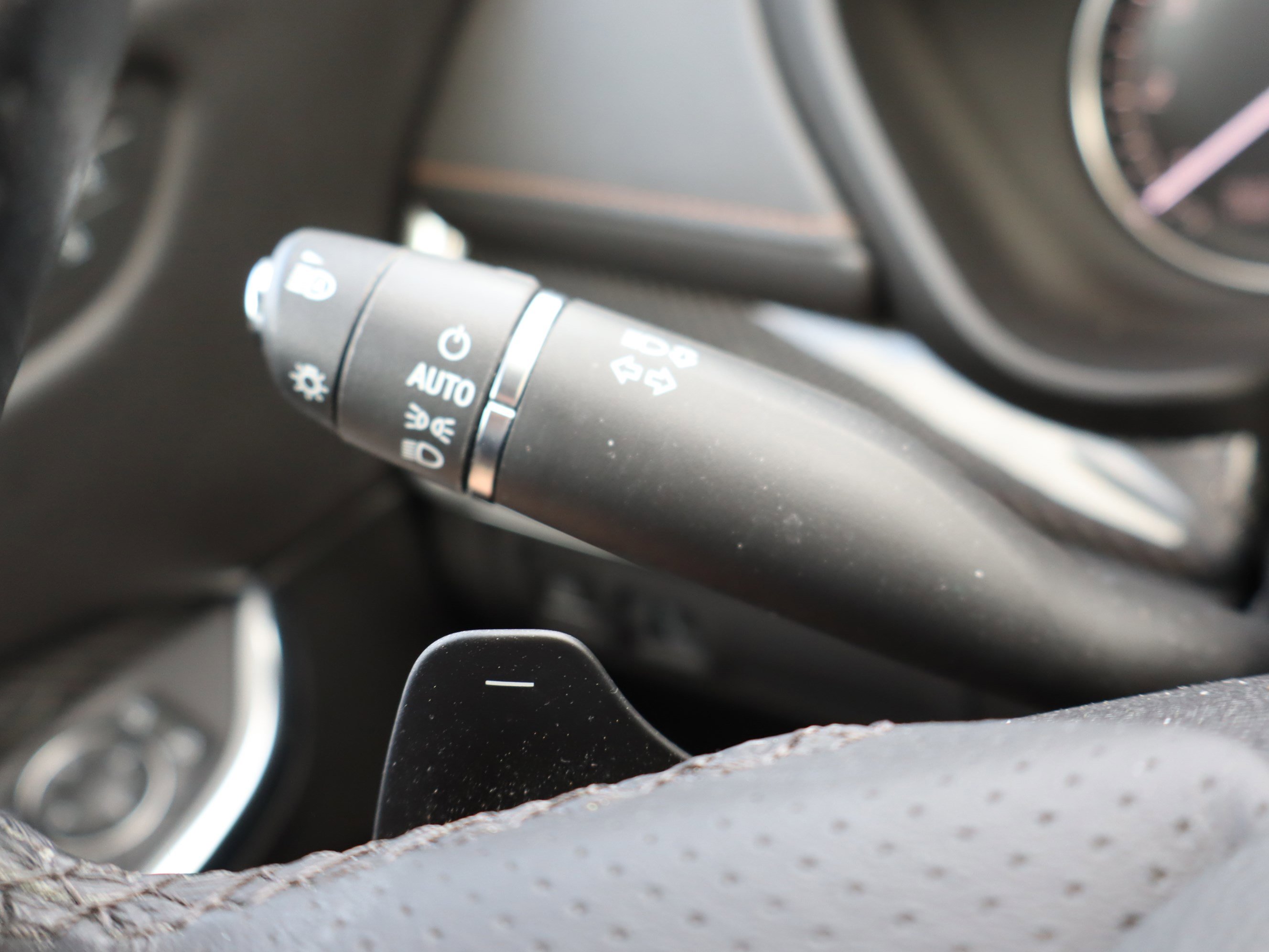 Used 2023 Cadillac XT4 Sport w/ LPO, Onyx Lite Package image 22