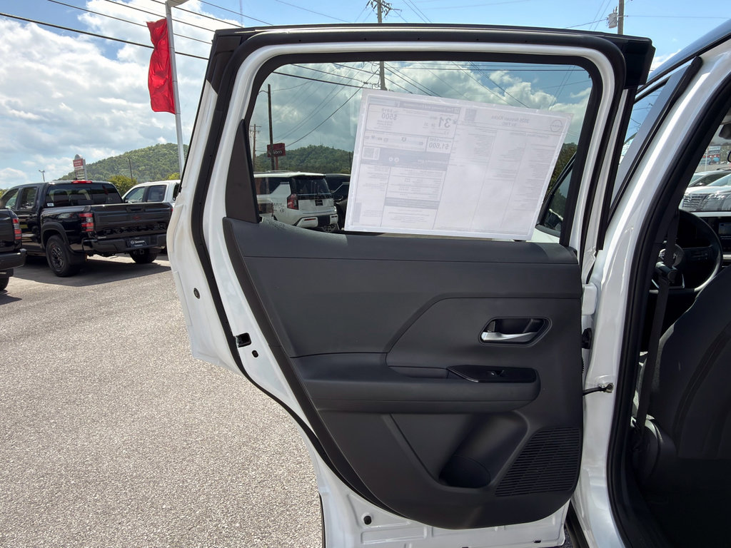 New 2026 Nissan Kicks SV image 23