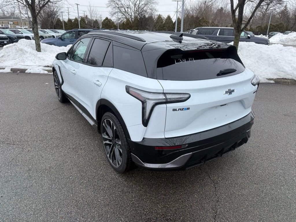 New 2026 Chevrolet Blazer EV SS image 3