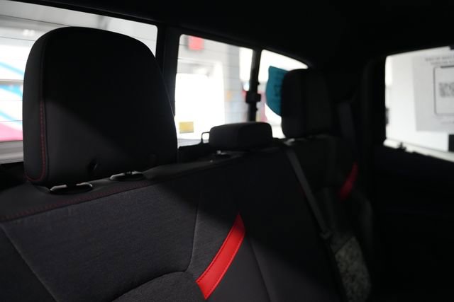 Used 2023 Chevrolet Colorado Z71 w/ Z71 Convenience Package 2 image 17