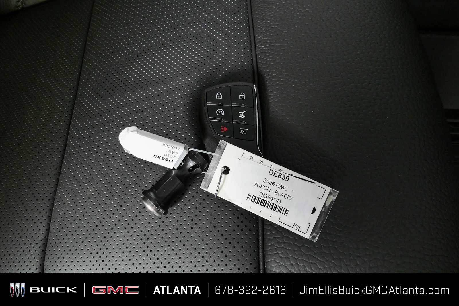 New 2026 GMC Yukon Denali w/ Denali Reserve Package AWD/4WD image 27