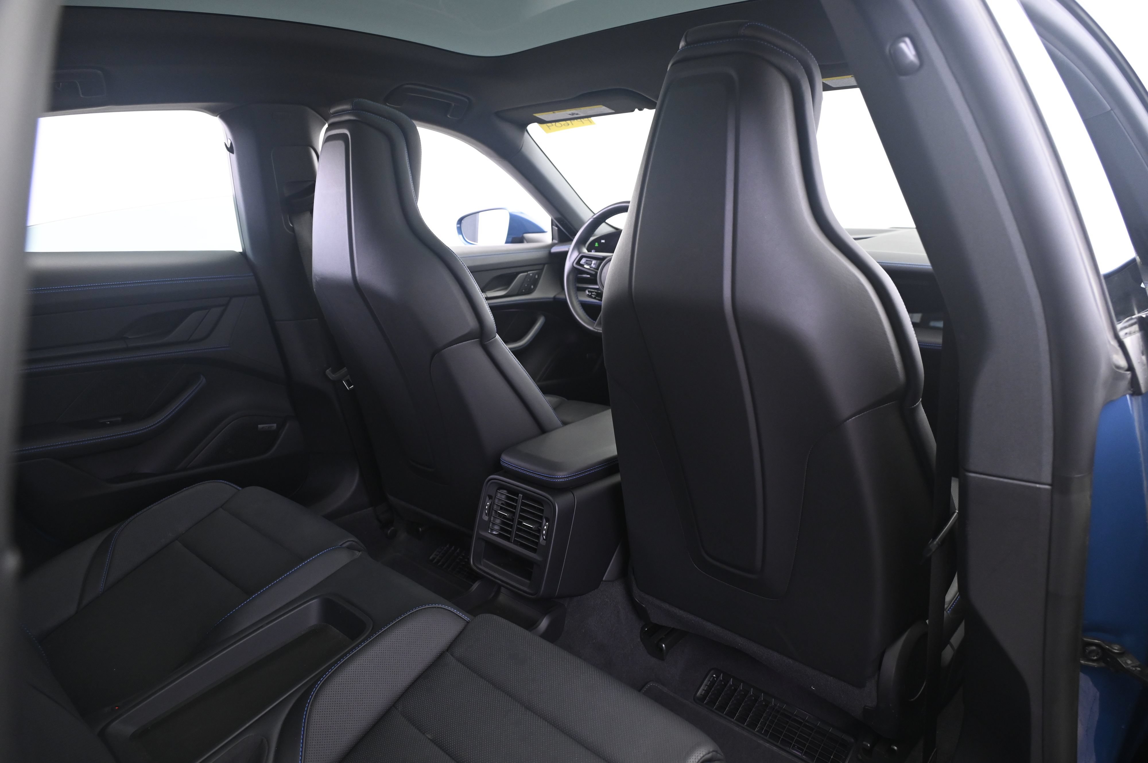 Certified 2023 Porsche Taycan 4S AWD/4WD image 18