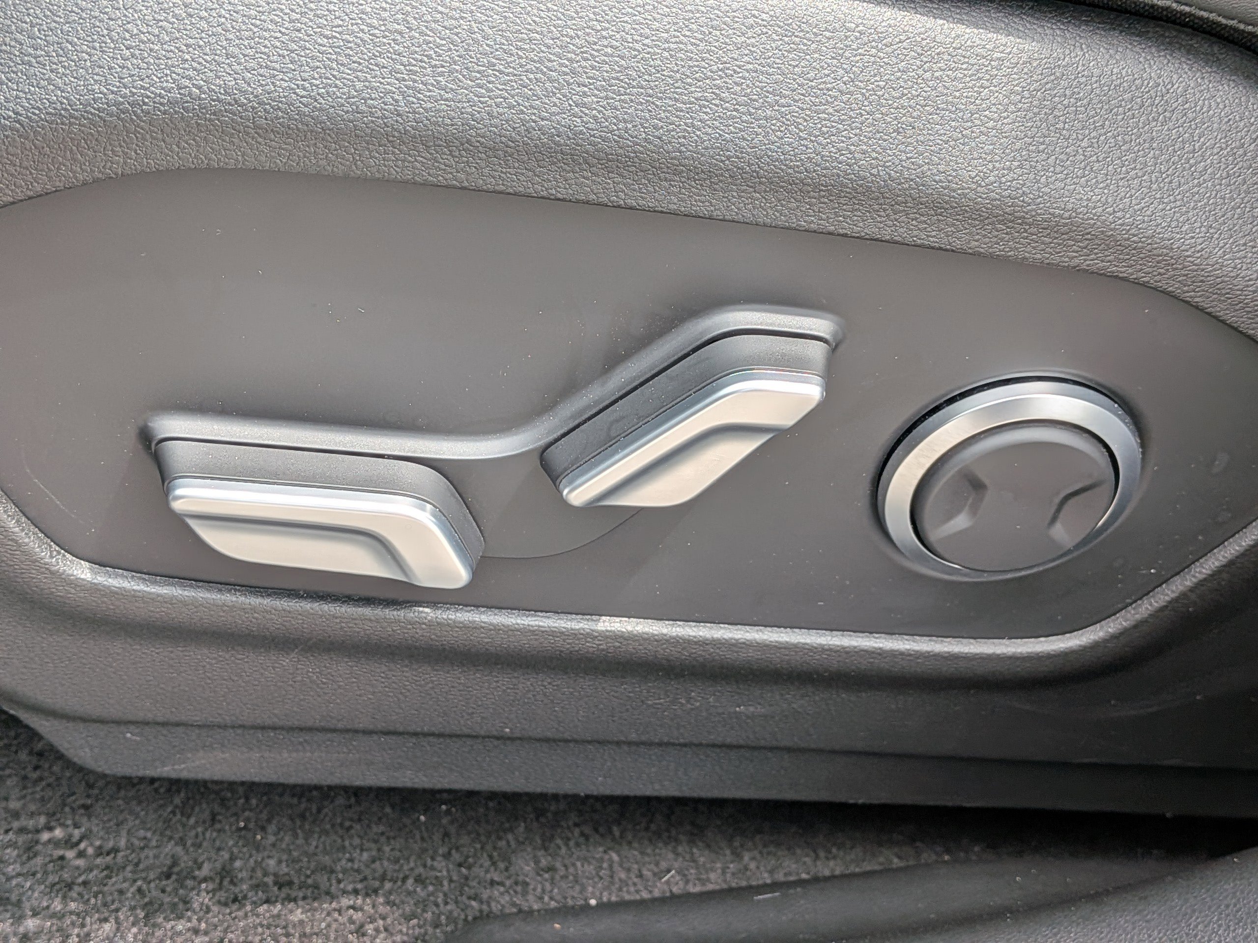 Certified 2026 Hyundai Santa Fe SEL FWD image 21