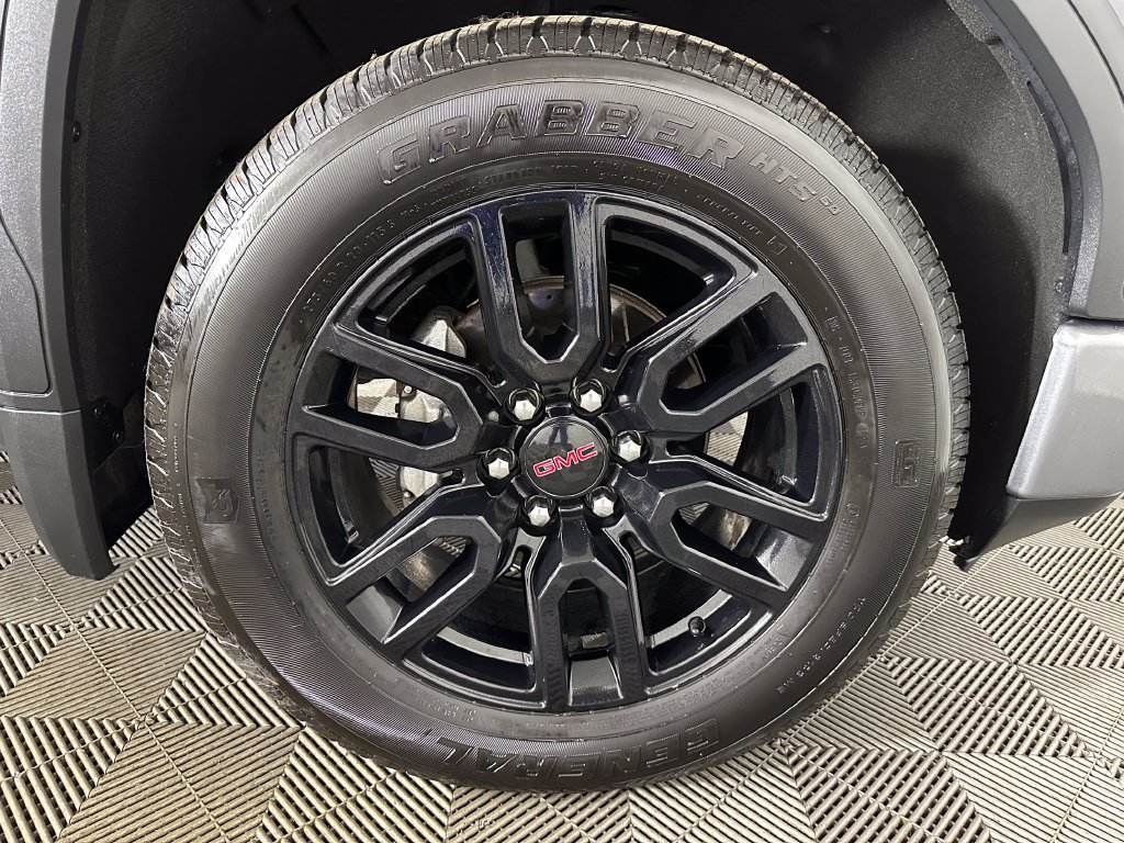 Used 2020 GMC Sierra 1500 Elevation w/ Elevation Value Package AWD/4WD image 31