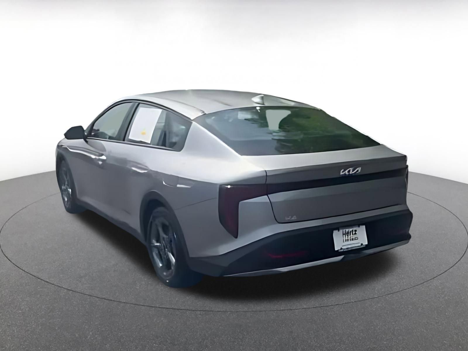 Used 2025 Kia K4 LXS image 16