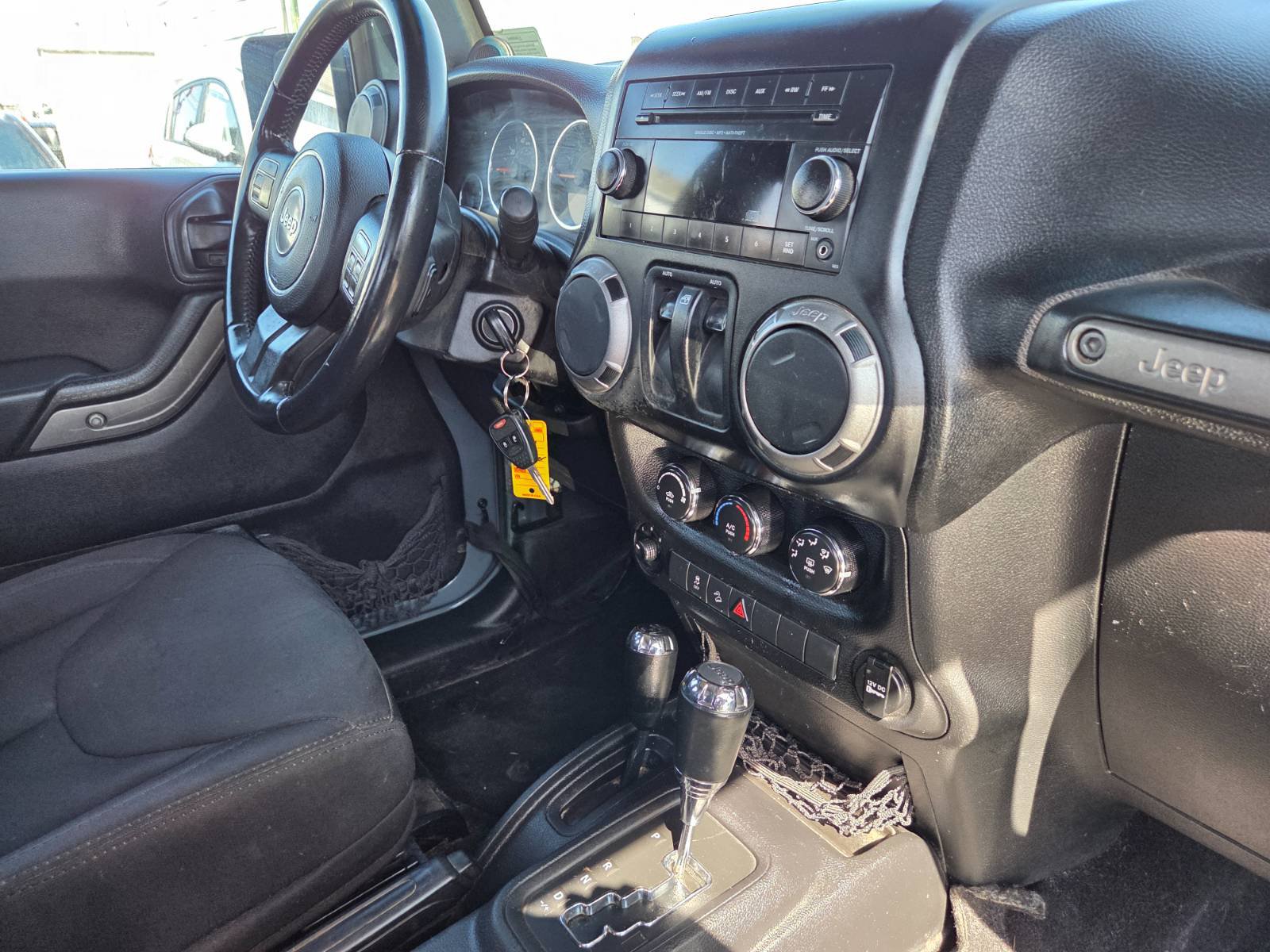 Used 2014 Jeep Wrangler Sport w/ Quick Order Package 24S AWD/4WD image 11