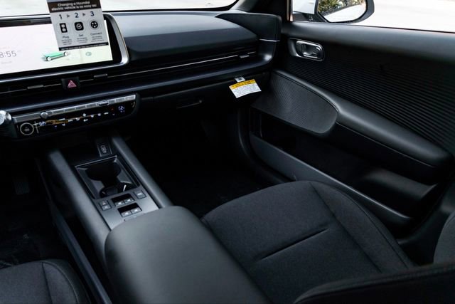 New 2025 Hyundai Ioniq 6 SE RWD image 24